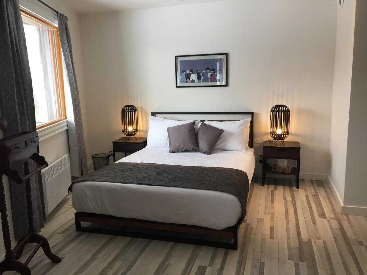 La Boheme - Bed & Breakfast ブロモン エクステリア 写真