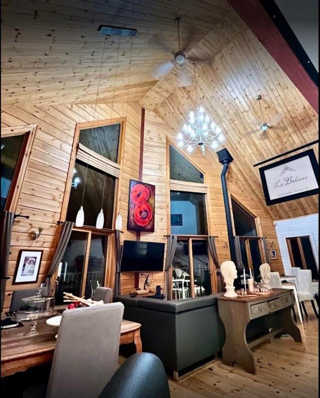 La Boheme - Bed & Breakfast ブロモン エクステリア 写真